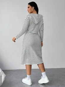 SHEIN EZwear 大碼條紋印花洋裝&短夾克 - 黑與白 - 查看 3