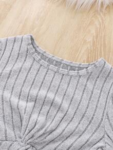 SHEIN Conjunto De Dos Piezas Para Niña Adolescente: Top Acanalado Con Nudo Retorcido En La Parte Delantera Y Pantalón Acampanado - Gris - Ver 4
