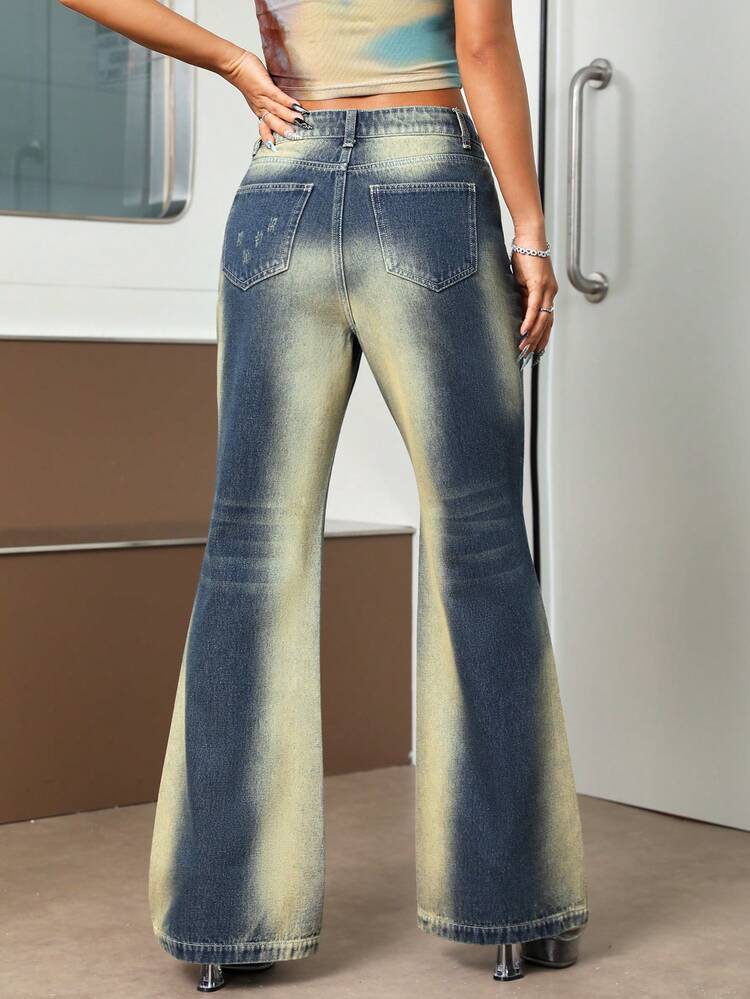 Women's Bleached Bias Pocket Flared Jeans