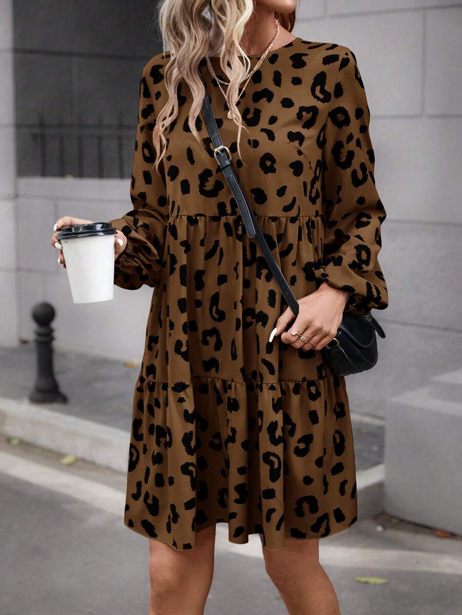 SHEIN LUNE Vestido smock con estampado de leopardo de manga farol bajo con fruncido - Café integral - Ver 1