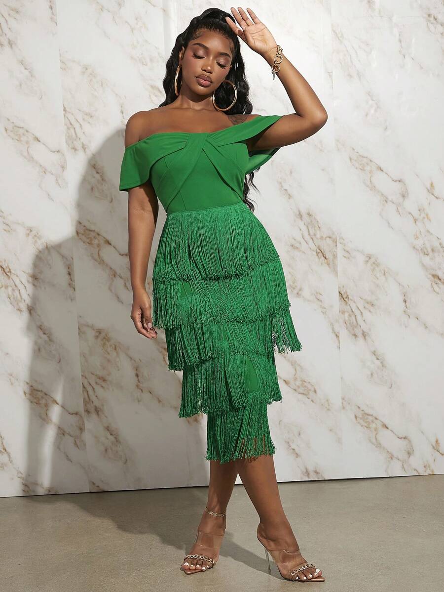 Slaydiva Off Shoulder Twist Front Fringe Trim Bodycon Dress - Green - View 1