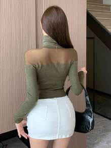 Dazy Designer Solid High Neck Mesh Insert Crop Tee Going Out Tops,Fall Clothes Long Sleeve Women Tops - Green - View 2