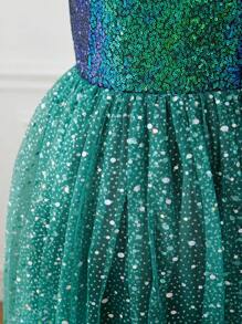 Tween Girls Partywear for Christmas - Green - View 3