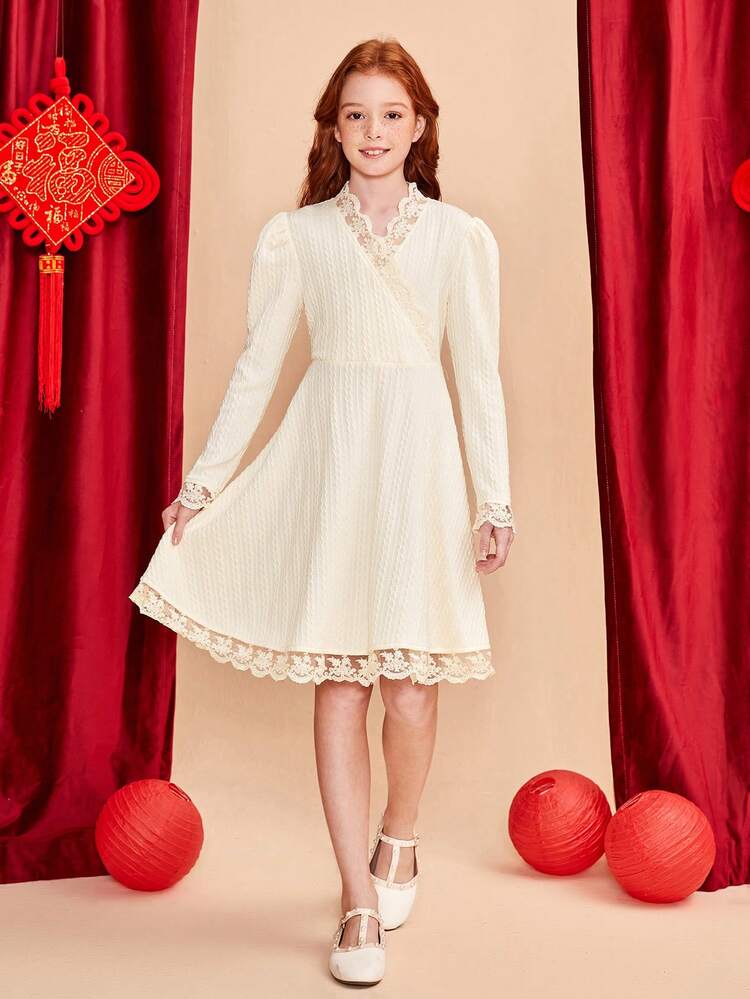 Girls' Knitted Solid Color Lace Trim V-Neck Dress
