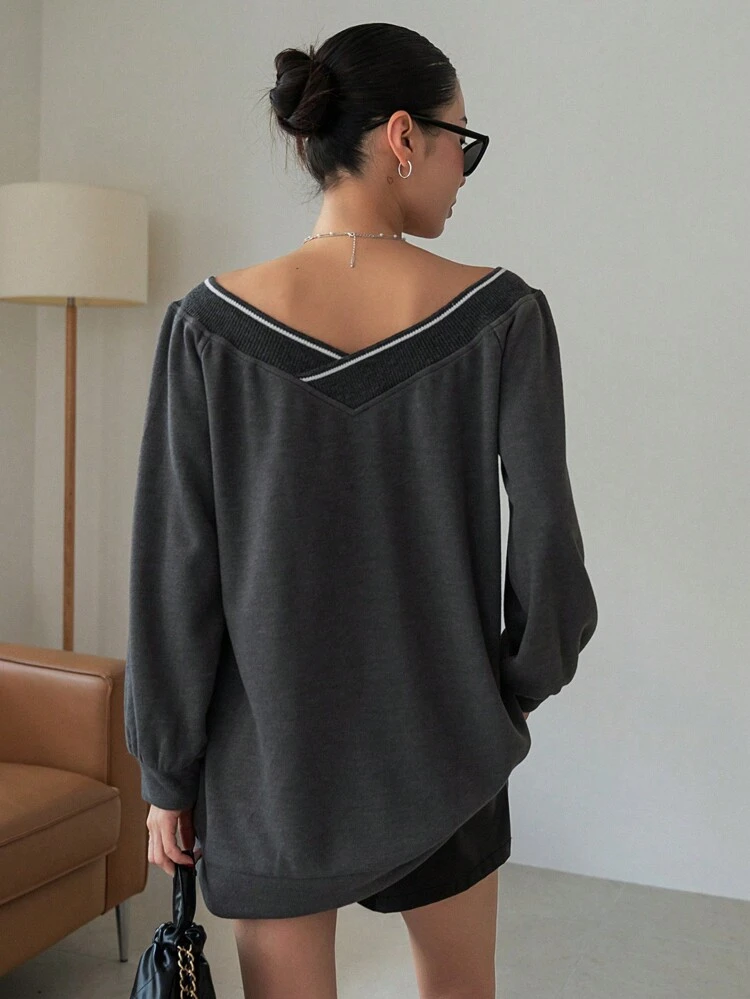 Letter Embroidery Contrast Trim Sweatshirt