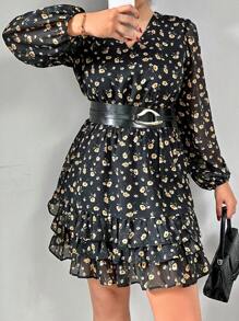 RueChic Talla grande floral patrón de manga farol Vestido con con fruncido bajo con capas ( Cinturón no incluido ) - Multicolor - Ver 1