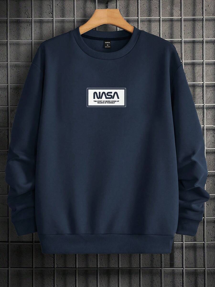 EURMUSE Men's Letter Patched Crew Neck Sweatshirt - Navy Blue - View 1