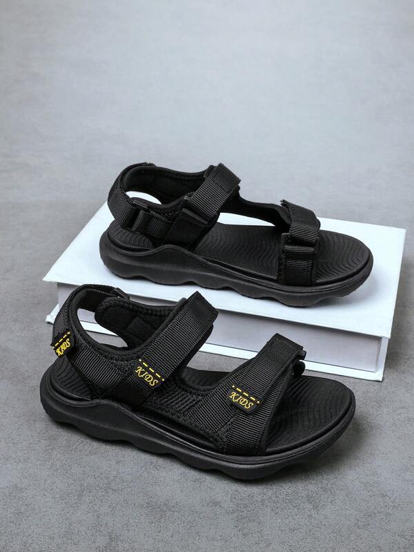 Boys' Summer Sports Sandals With Double Weaved Straps And Mesh Lining