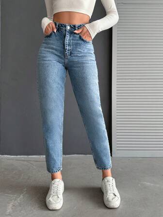 100%Cotton Solid Color Slim Fit Jeans With Slanted Pockets