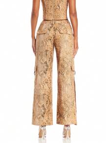 SHEIN BAE Pantalones De Carga Con Bolsillo Lateral Y Estampado De Piel De Serpiente - Multicolor - Ver 3