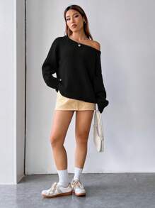 SHEIN EZwear Solid Raglan Sleeve Oversized Sweater,Ladies Late Fall Casual Long Sleeve Loose Black Raglan Sleeve Pullovers Women Sweaters,Long Sleeve Tops,Off The Shoulder Sweater - Black - View 5