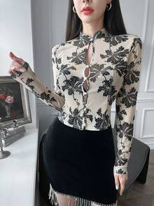 EastFlair 新款中式旗袍领性感镂空印花女士上衣 - 杏色 - 查看 3