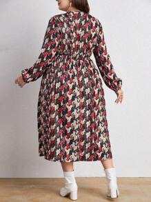 SHEIN Frenchy Plus Allover Print Surplice Neck Lantern Sleeve Dress - Black - View 2