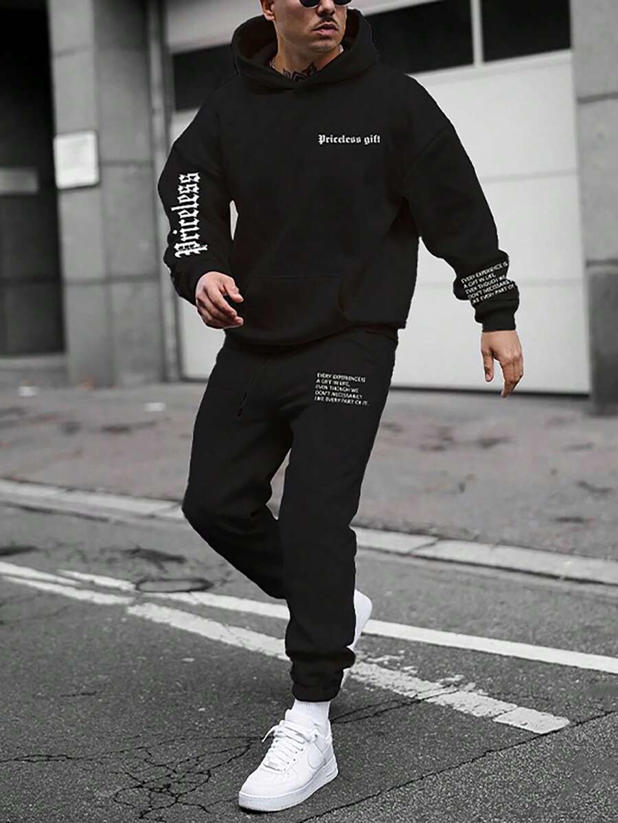 Manfinity EMRG Nam Slogan In Bộ áo hoodie và joggers - màu đen - Xem 1