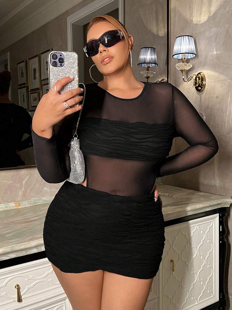 Plus Solid Contrast Mesh Bodysuit & Ruched Bodycon Skirt