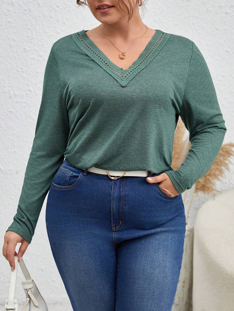 SHEIN Frenchy 大碼女性V領T恤 - 綠色 - 查看 1
