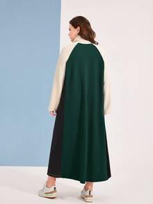 Mulvari 大碼字母貼布撞色插肩袖洋裝 - 墨綠色 - 查看 2