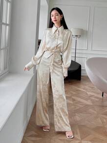 EastFlair 新中式派對穿著深色提花緞面女裝褲子,配搭面料板 - 卡其色 - 查看 6