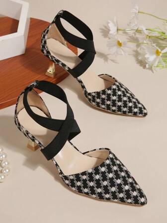 2023年夏季舒适时尚女士中跟拖鞋