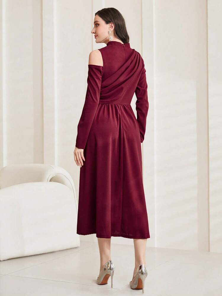 Burgundy Red Hollow Out Pleated Halter Neck Dress