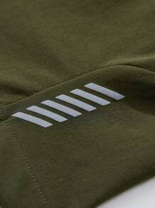 Manfinity Sport Corelite Chaqueta deportiva con capucha con cremallera para hombre con gráficos de letras en la parte superior de entrenamiento