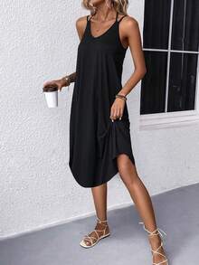 Solid Curved Hem Cami Dress - Black - View 5