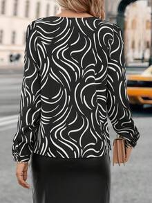 SHEIN Clasi In Toàn bộ Đường viền lỗ khóa Tay áo lồng đèn Áo sơ mi - Đen và trắng - Xem 3