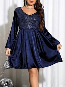 Celure Plus Size V-neck Shiny Panel Velvet Dress - Navy Blue - View 3