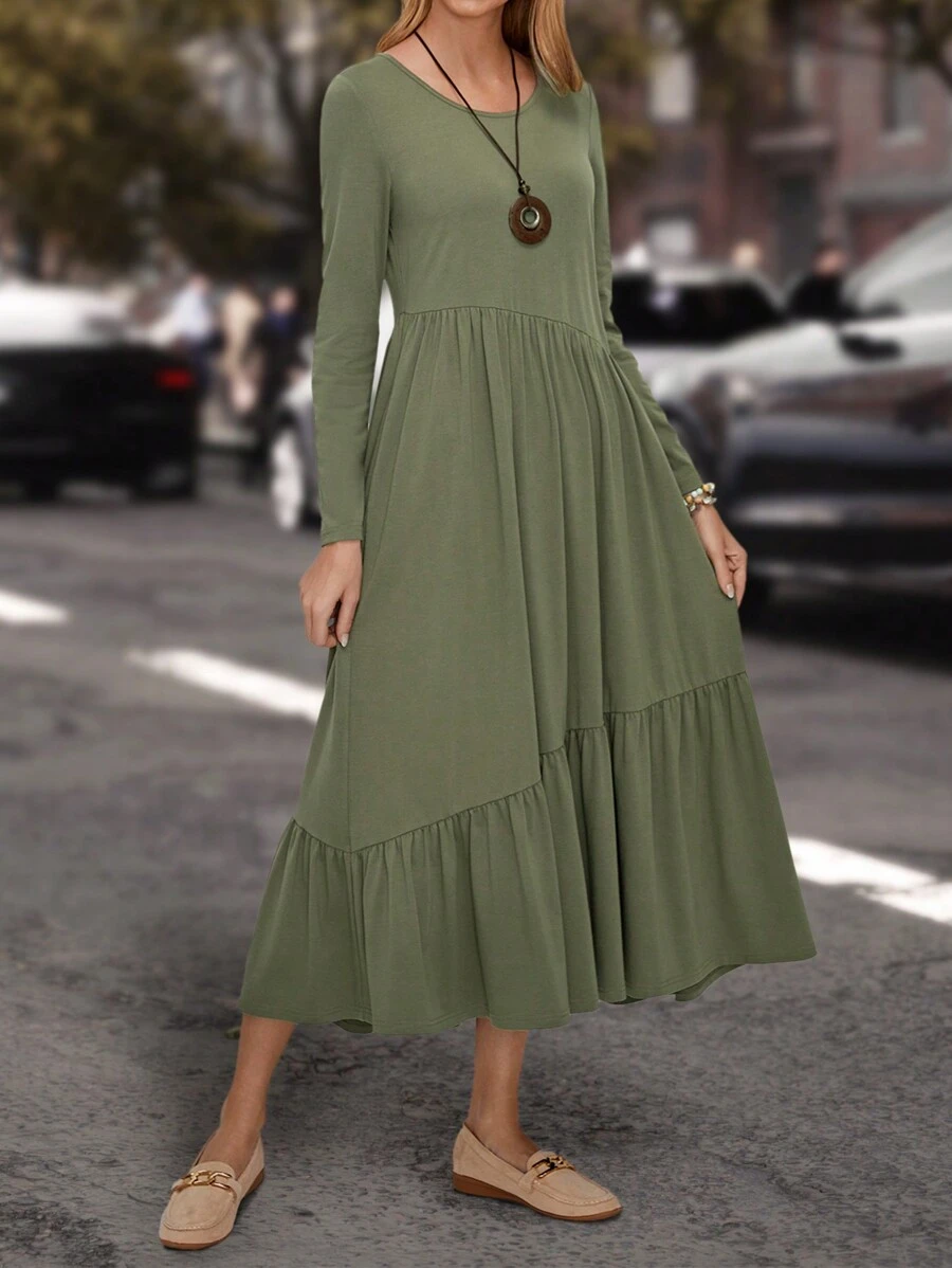 EMERY ROSE Vestido smock unicolor bajo con fruncido - Verde militar - Ver 1