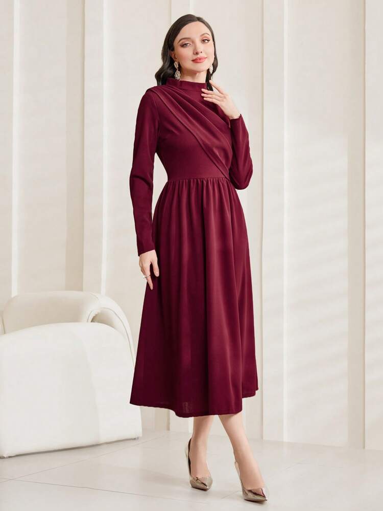 Burgundy Red Hollow Out Pleated Halter Neck Dress