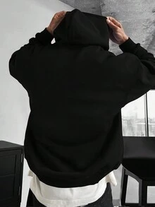 Manfinity Hypemode Loose Fit Men's Christmas Printed Kangaroo Pocket Hoodie With Drawstring - Black - View 2
