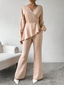 SHEIN Privé 女士不規則下擺披領上衣和喇叭褲套裝 - 卡其色 - 查看 3