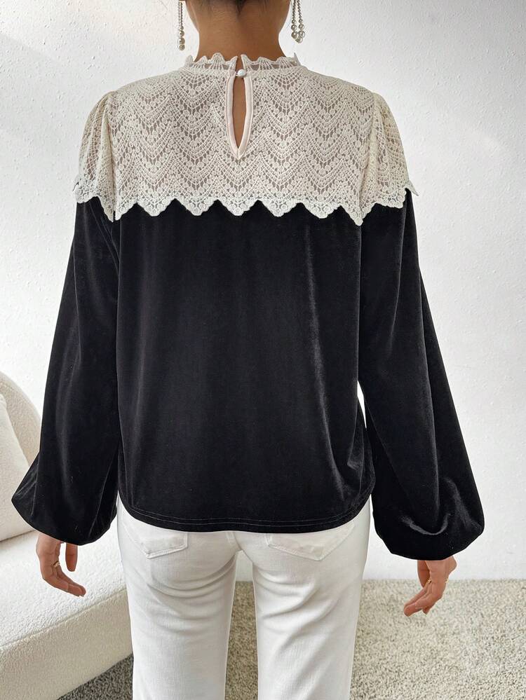 Color Contrast Lace Patchwork Lantern Sleeve T-shirt