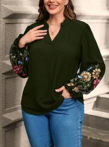 SHEIN Clasi Plus Size Women's Floral Embroidery Asymmetric Hem Shirt With Ruffled Sleeves - Army Green - View 5