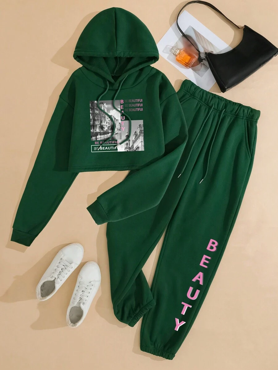 SHEIN EZwear Lá thư & Ngôi nhà In Hoodie Và Quần Bộ Với dây rút Đối với phụ nữ - Màu xanh lá cây đậm - Xem 1