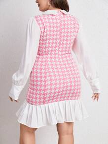 SHEIN Privé 大碼千鳥格印花荷葉邊洋裝 - 粉色 - 查看 2