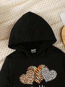 Young Girl Heart & Letter 圖案連帽衫