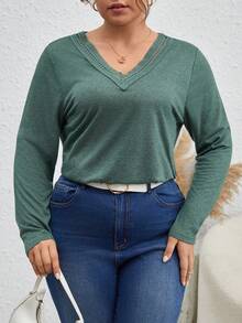 SHEIN Frenchy 大碼女性V領T恤 - 綠色 - 查看 4