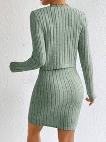 SHEIN Essnce 羅紋針織正面扣環夾克和吊帶連身裙 - 薄荷綠 - 查看 2