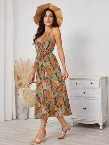 SHEIN Holidaya 熱帶圖案高衩腰帶吊帶連衣裙 - 彩色 - 查看 5
