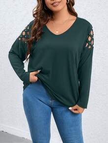 SHEIN LUNE Kích thước lớn Xu hướng: Cắt giảm Trân châu & Đinh tán Chi tiết Áo thun - Màu xanh lá cây đậm - Xem 4