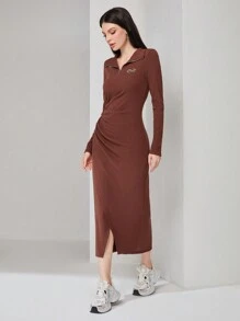 Mulvari Women's Slim Fit Pleated Dress With Letter Print - Coffee - View 4