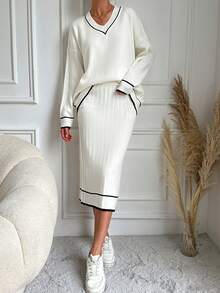 EURMUSE 對比彩色流蘇邊落肩袖套頭毛衣和毛衣半身裙套裝 - 白色 - 查看 4