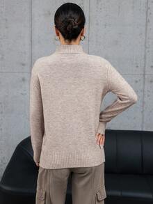 SHEIN Essnce 小高領麻花編織套頭毛衣 - 卡其色 - 查看 2