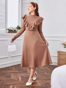 SHEIN Leap Crew Thiếu niên Cô gái Dệt kim Sọc Đứng cổ áo Viền Ruffle Tay áo dài Đầm - Hồng - Xem 6