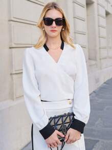 SHEIN Privé Của phụ nữ Khối màu Cổ chữ V Giải trí Áo sơ mi Với Thanh lịch Phong cách - Đen và trắng - Xem 3