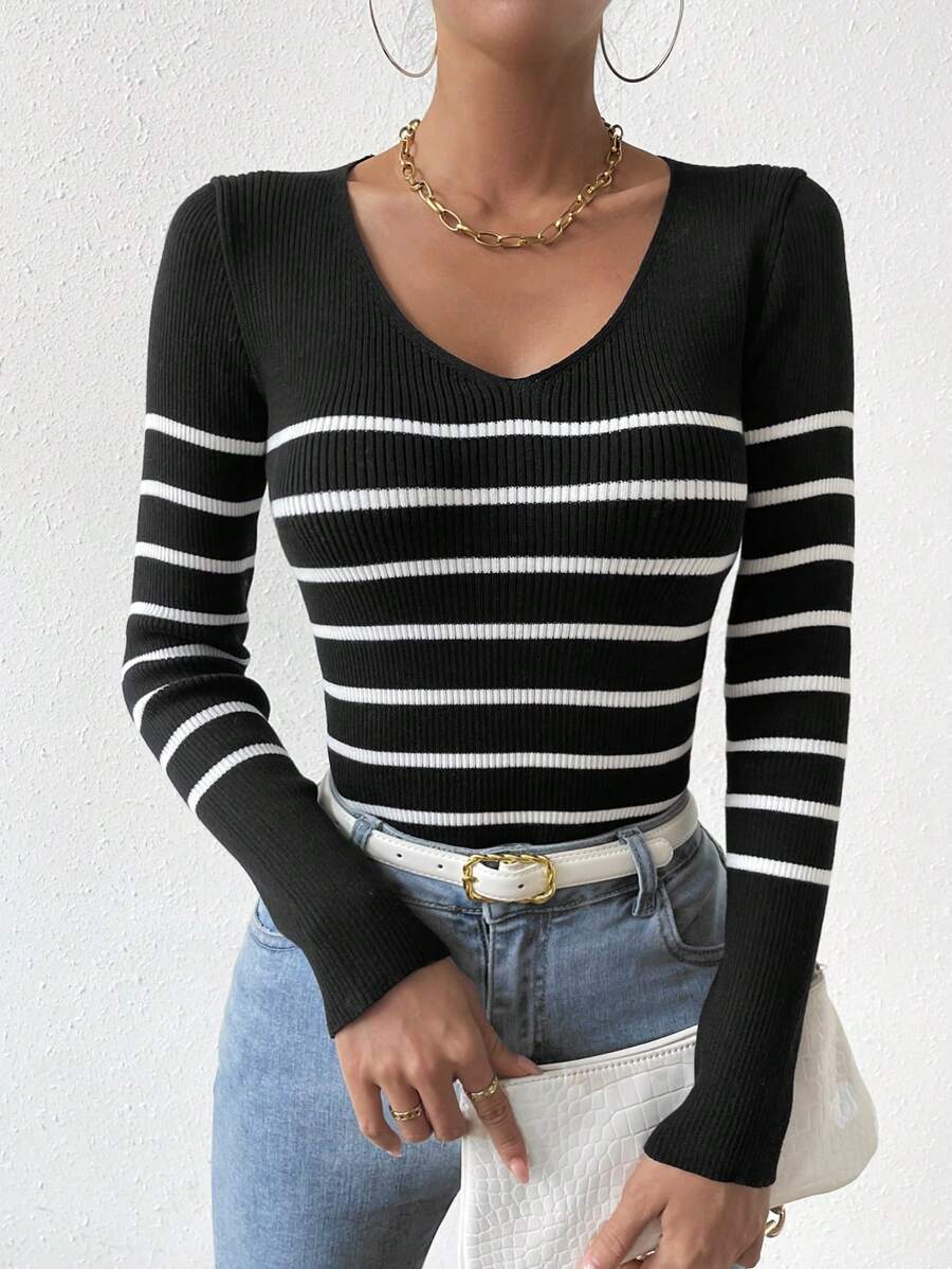 SHEIN Clasi 休閒女性套頭毛衣 - 黑與白 - 查看 1