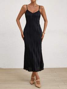 SHEIN Privé Ruffled Fish Tail Hem Dress - Black - View 1