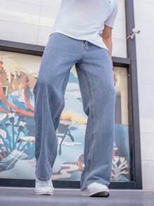 Manfinity Hypemode Men's Loose Fit Jeans - Blue - View 1