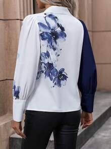 SHEIN Clasi 花卉印花拼色上衣 - 寶藍色 - 查看 2